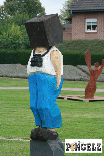 JF-trauriger fernblick-skulptur-Eiche-340 x75-2020